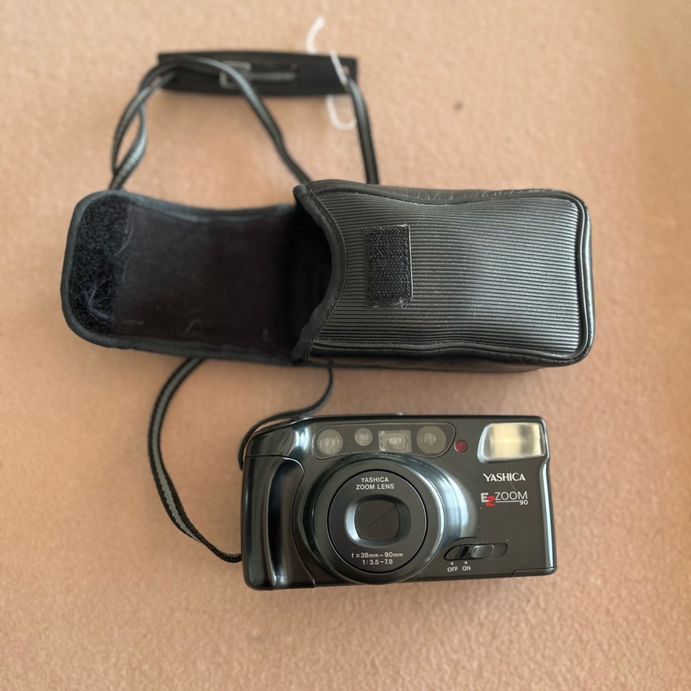 Yashica EZ zoom 90